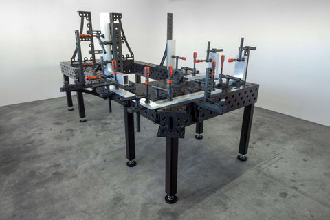 Schweißtisch 1000mm x 1000mm PRO, Stahl S355J2+N, plasmanitriert, diagonale Lochung, 416 kg, mit höhenverstellbaren Tischfüßen