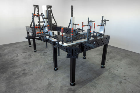Schweißtisch 1200mm x 1200mm mit plasmanitrierter Oberfläche und 28mm Lochdurchmesser