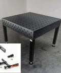Schweißtisch 1200mm x 1200mm mit plasmanitrierter Oberfläche und 28mm Lochdurchmesser
