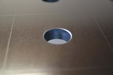 Schweißtisch 1200mm x 1200mm mit plasmanitrierter Oberfläche und 28mm Lochdurchmesser