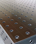 Schweißtisch 1200mm x 1200mm mit plasmanitrierter Oberfläche und 28mm Lochdurchmesser